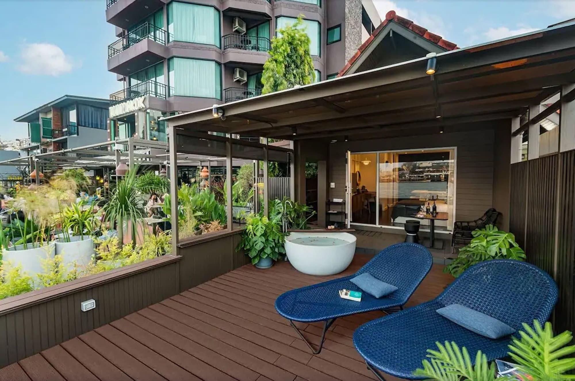 Baan Wanglang Riverside, Bangkok Exterior foto