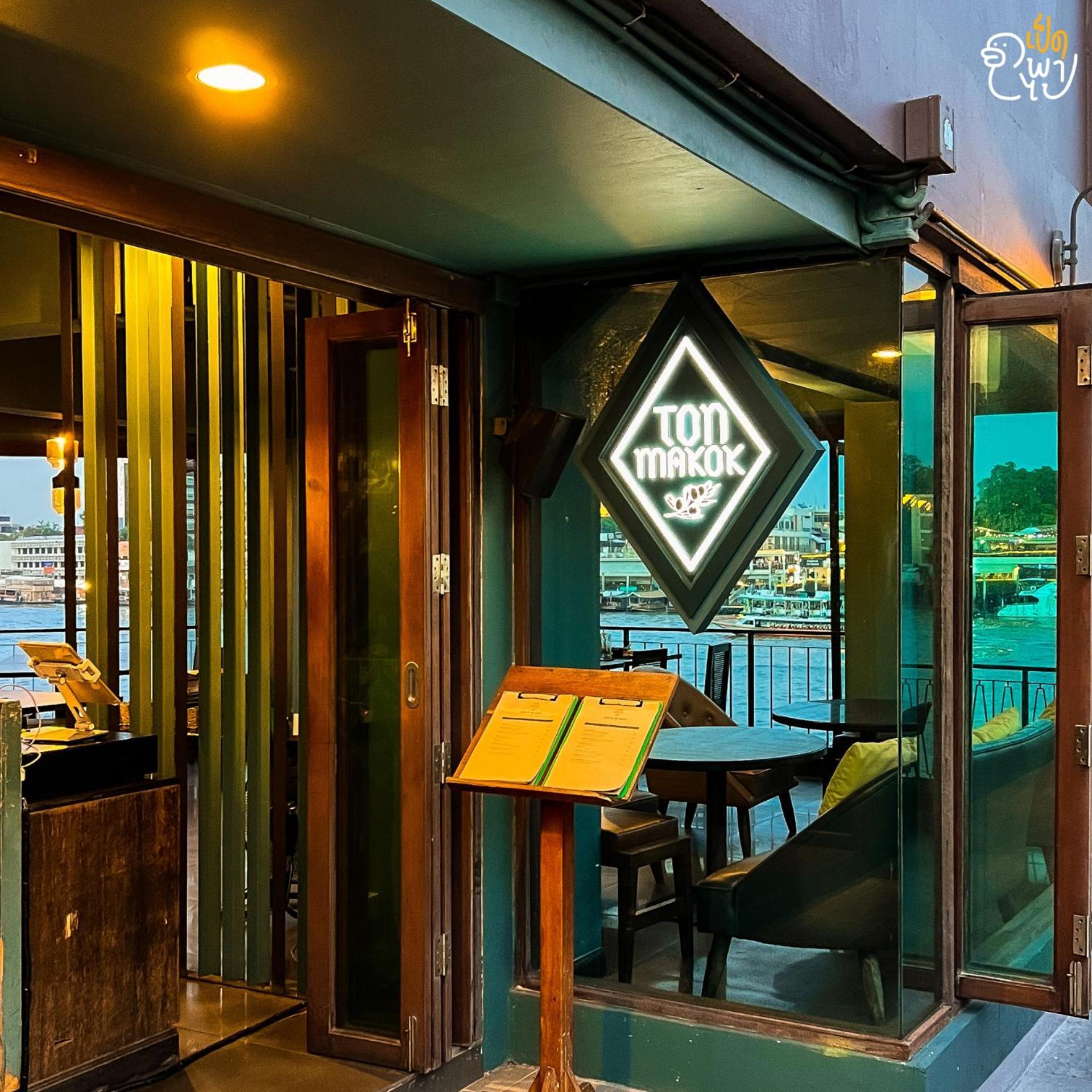 Baan Wanglang Riverside, Bangkok Exterior foto